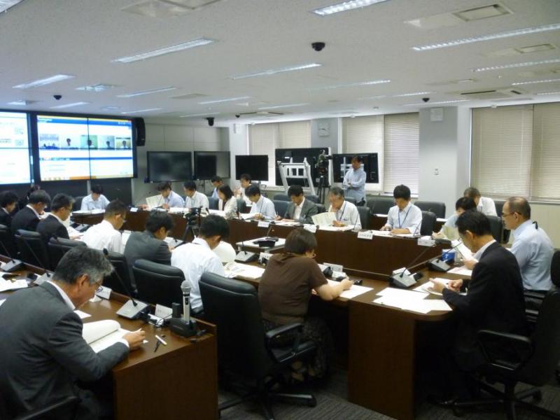 R1台風第17号連絡会議(画像)