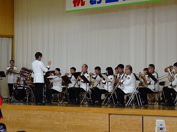 東小3