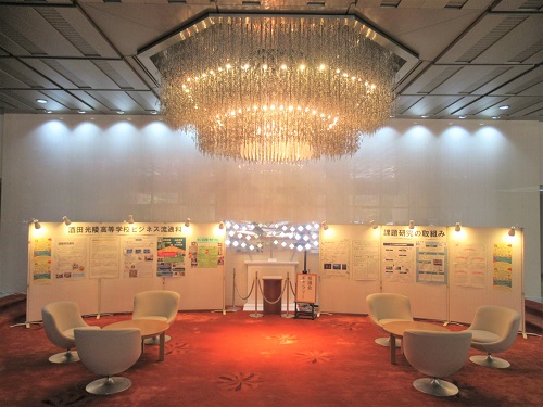 R0712_gallery-1.JPG