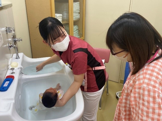助産師