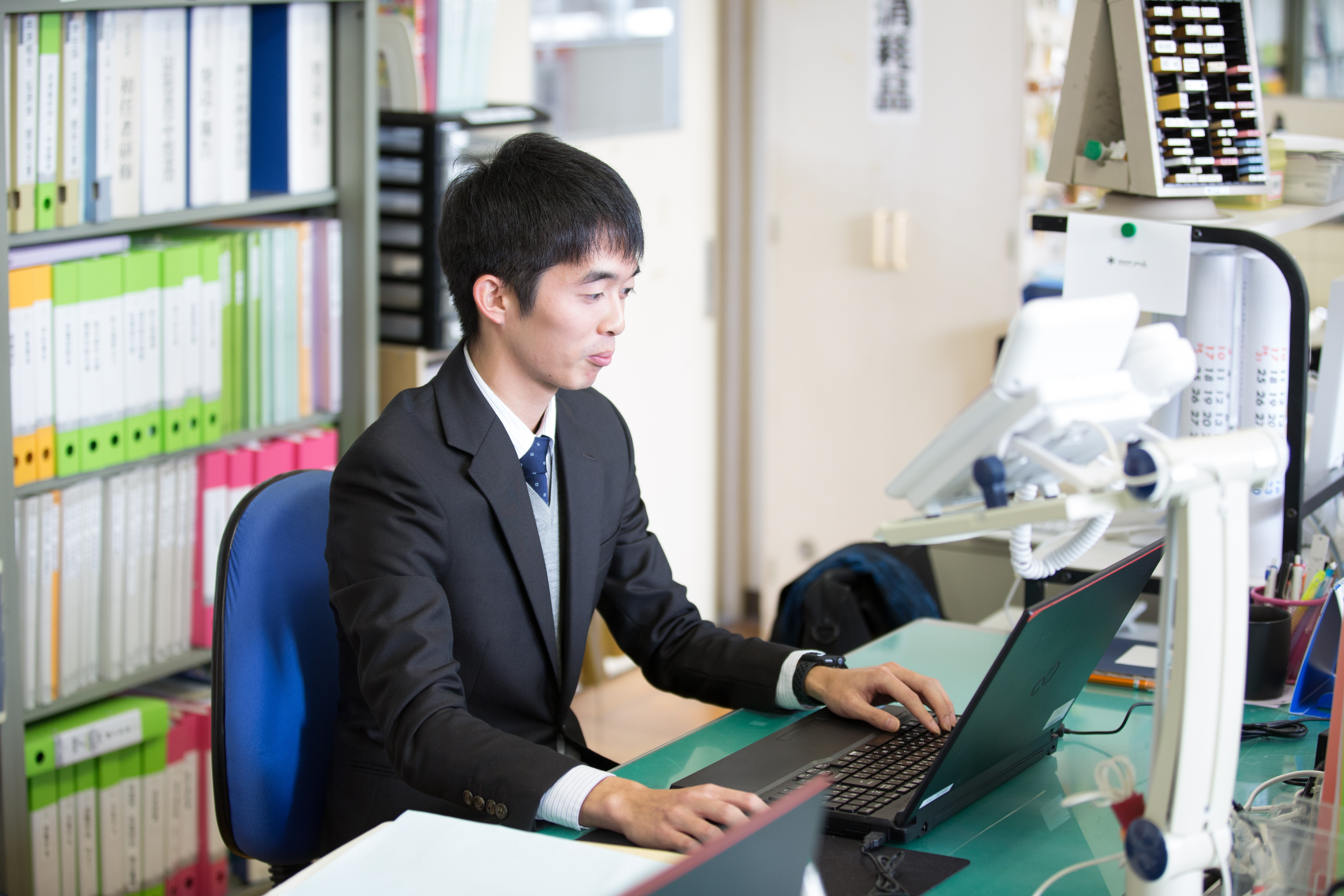 市町村立学校事務職員
