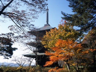 安久津八幡宮三重塔(高畠町)
